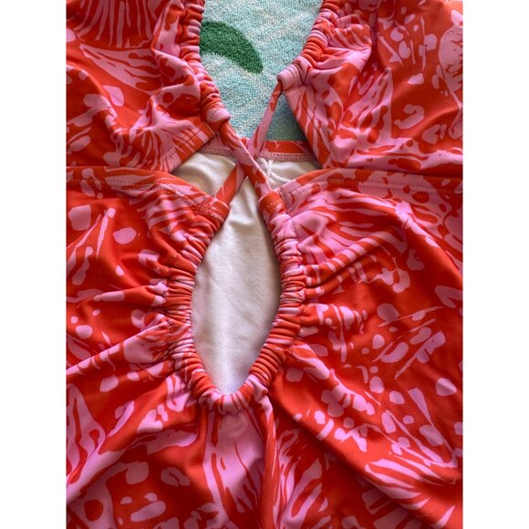 Cupshe Halter Neck Coral Pink Floral One-Piece Swimsuit Ruched Front Size Large - Picture 3 of 8